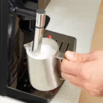 19 Bar volautomatische espressomachine – ingebouwde molen, melkopschuimer en heetwaterdispenser (1200 W) - Afbeelding 6